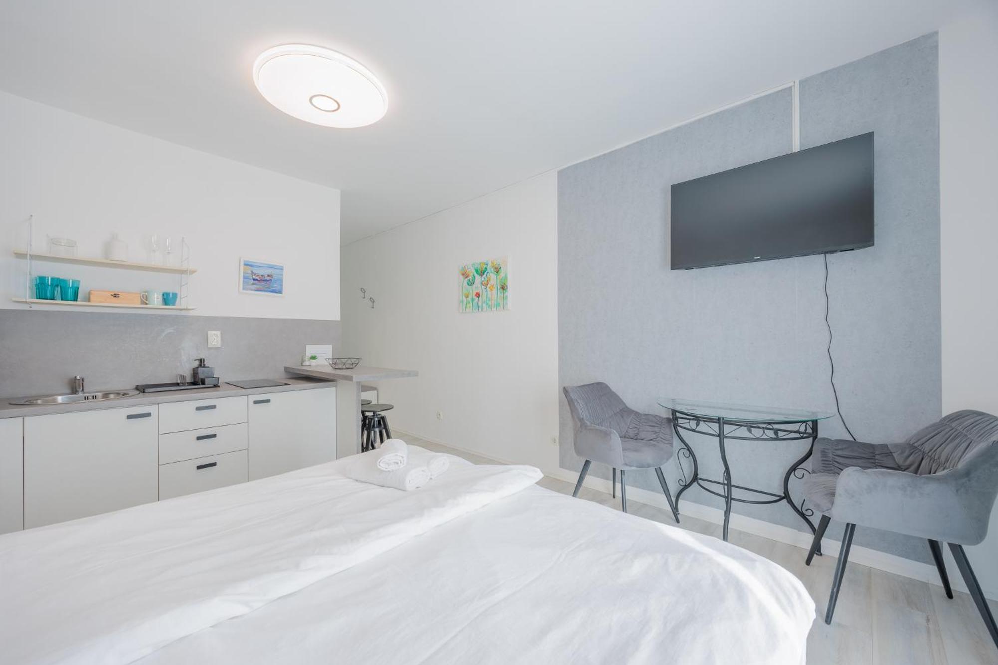 Guest House Arsenal Accommodation Zadar Ngoại thất bức ảnh