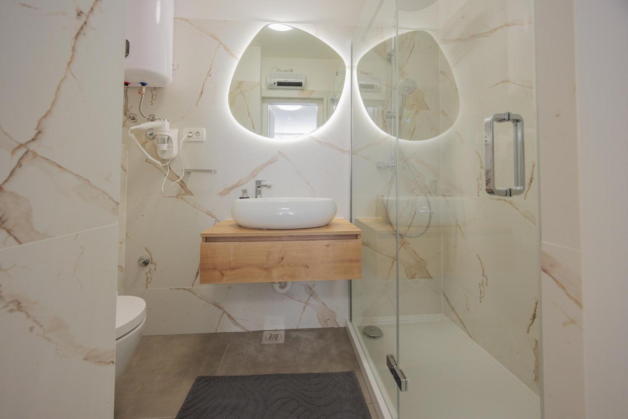 Guest House Arsenal Accommodation Zadar Ngoại thất bức ảnh